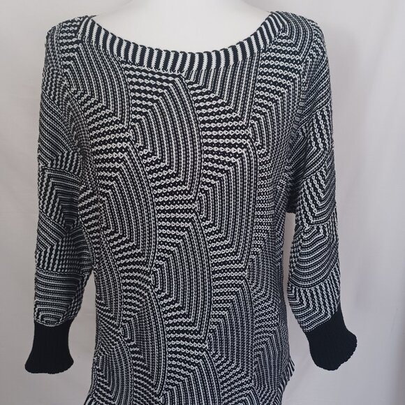Dana Buchman Sweater - Picture 9 of 9